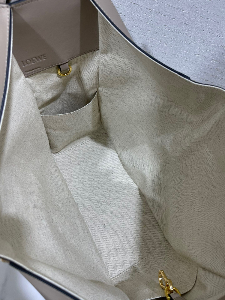 Loewe hammock