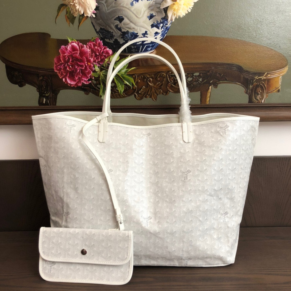 Goyard tote