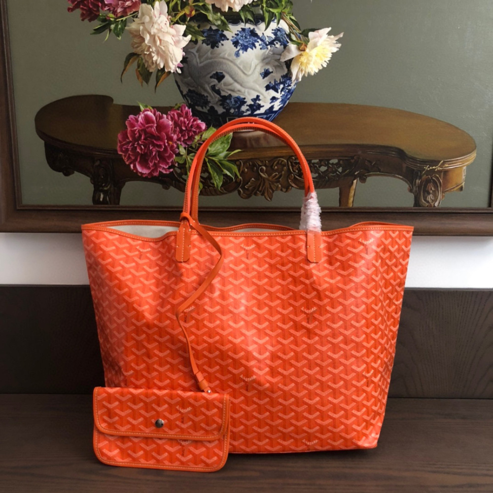 Goyard tote