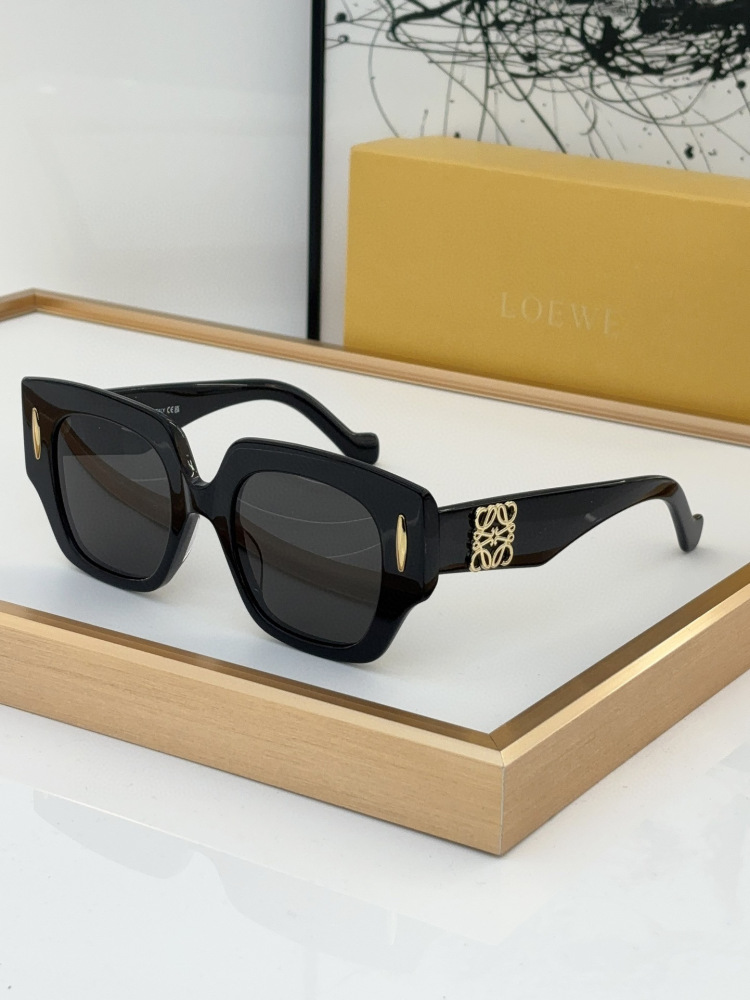 Boutique grade Loewe Sunglasses
