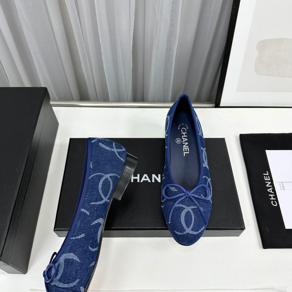 Chanel ballet shoes 