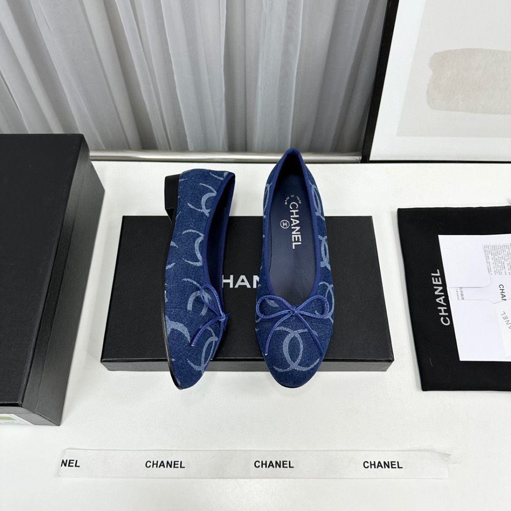 Chanel ballet shoes 