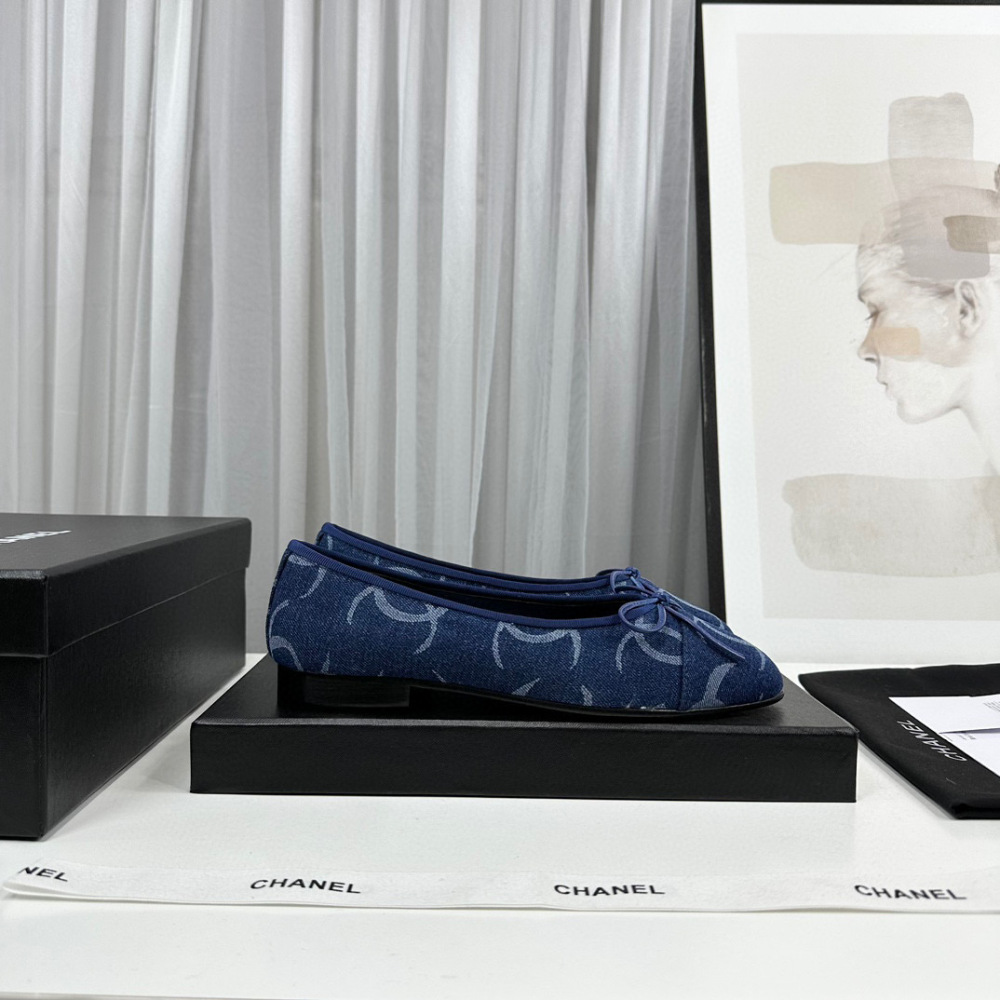 Chanel ballet shoes 
