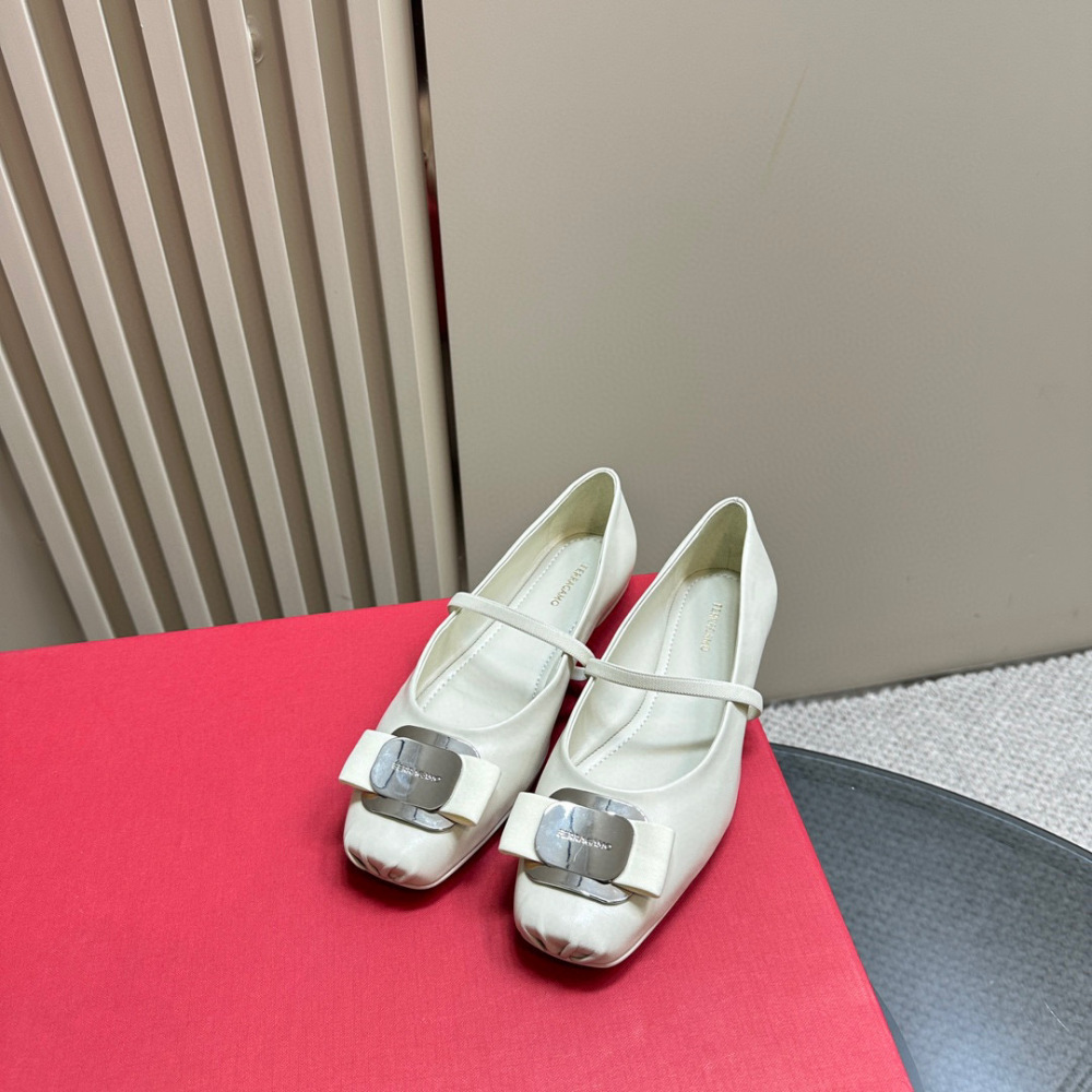 Ferragamo ballet shoes 