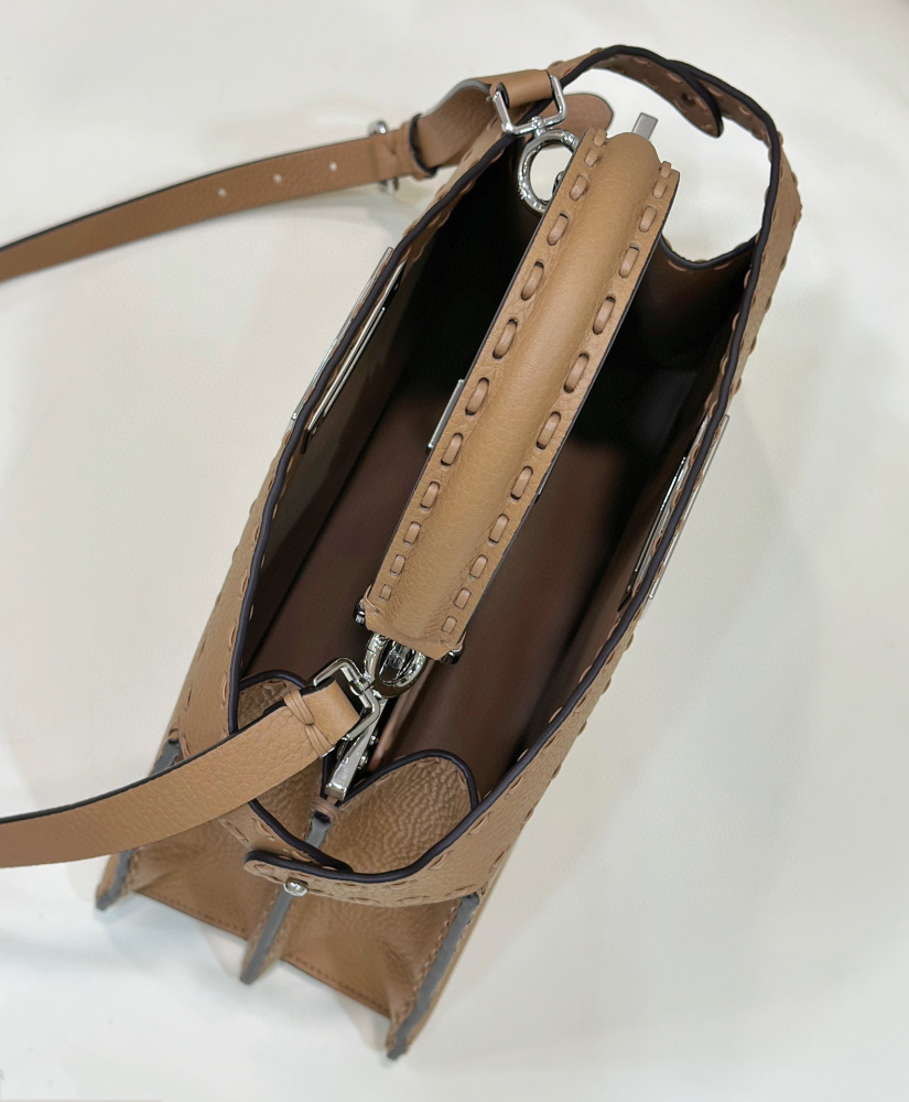 Fendi peekaboo