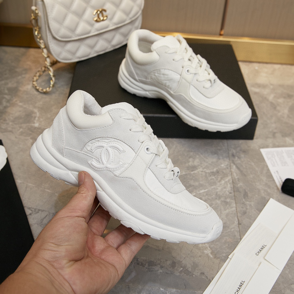 Chanel sneaker