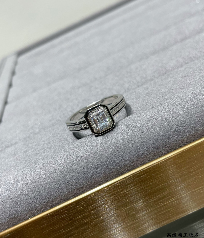 Boucher Ring