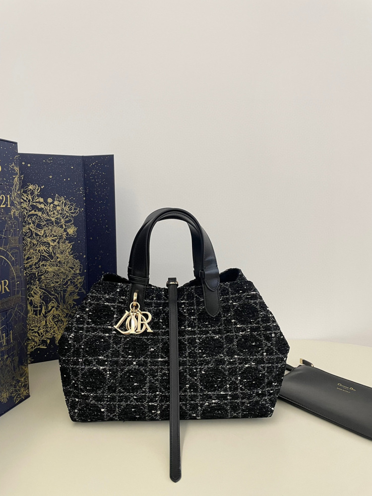 Dior Toujours