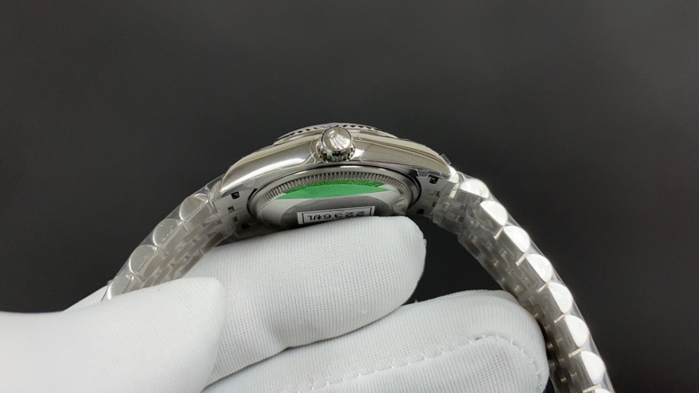 Rolex date-just 28mm