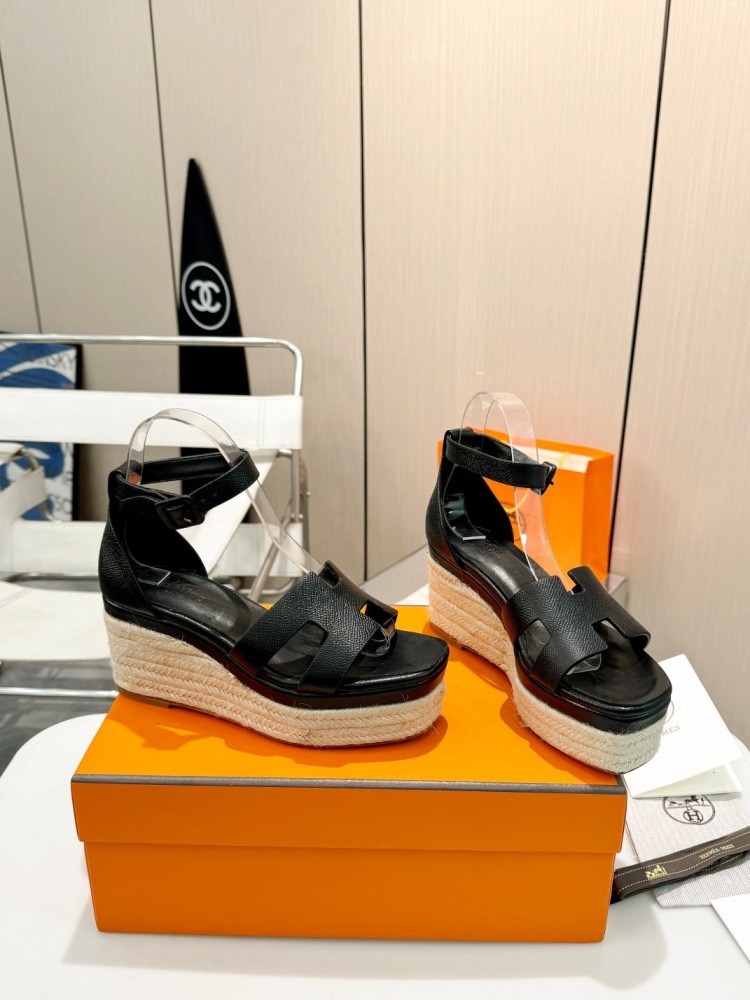 Hermes Wedge sandals 