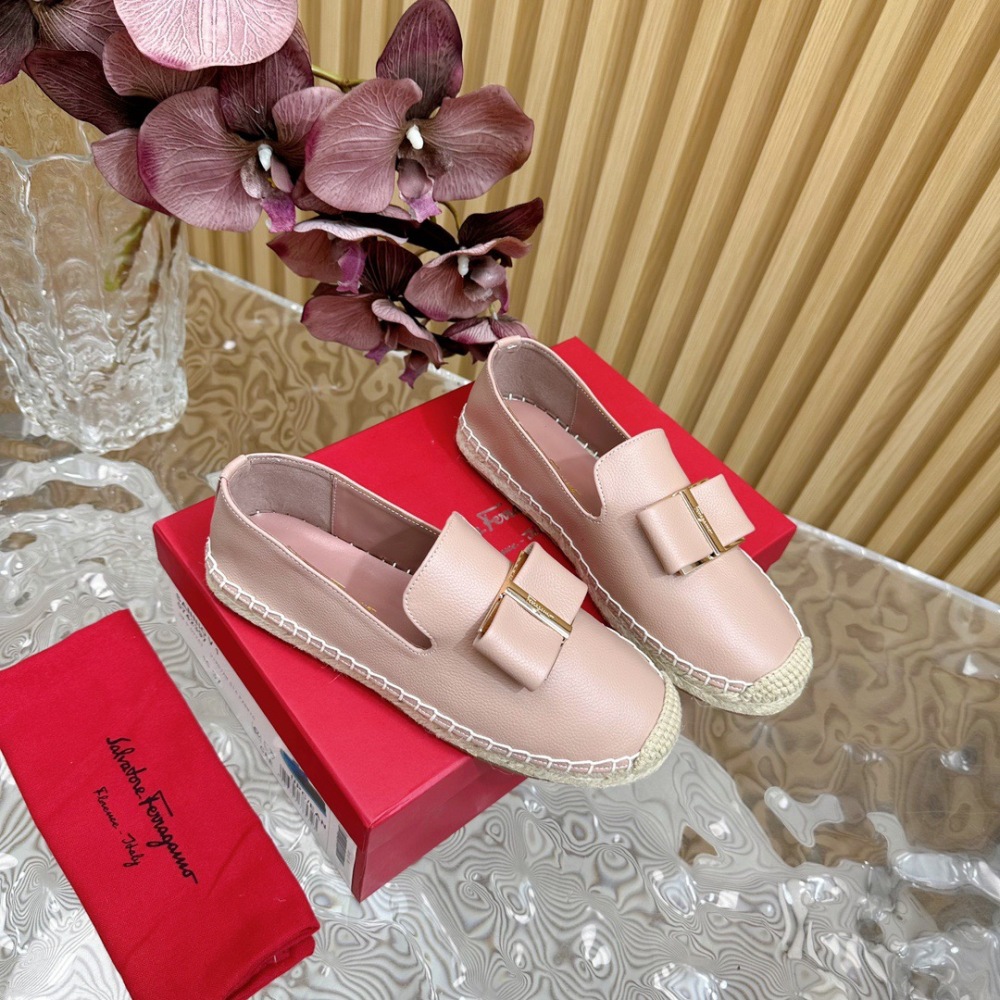 Ferragamo Flats 