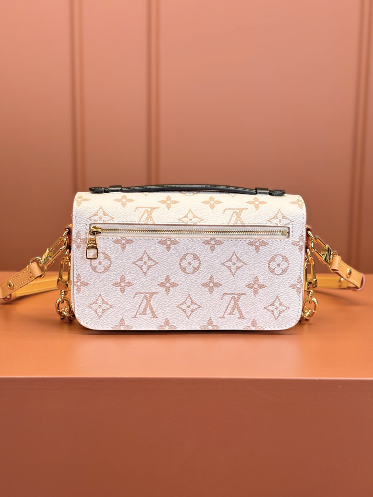 (MB) LV pochette metis east west