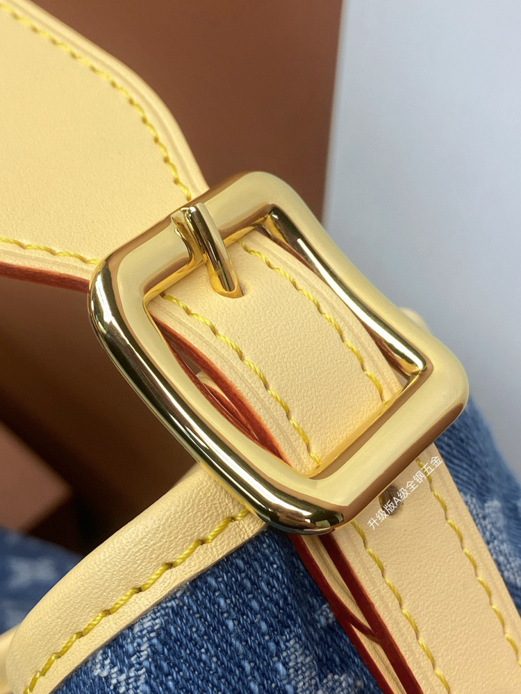 (MB) Carryall