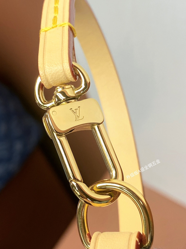 (MB) Carryall
