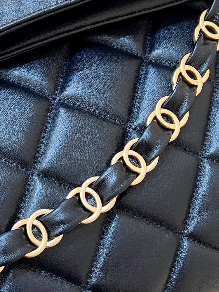 (cc) Cha*el 24P maxi hobo