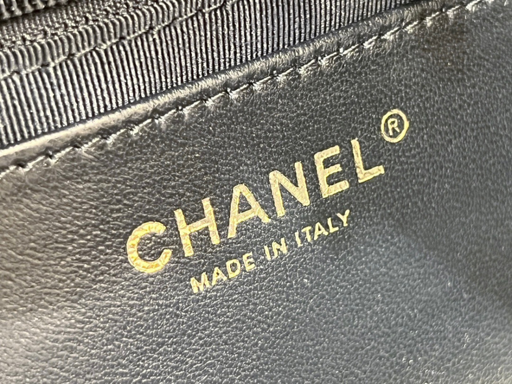 (cc) Cha*el 24P maxi hobo