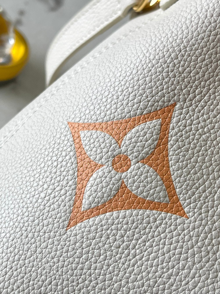 (MB) LV Summer bundl
