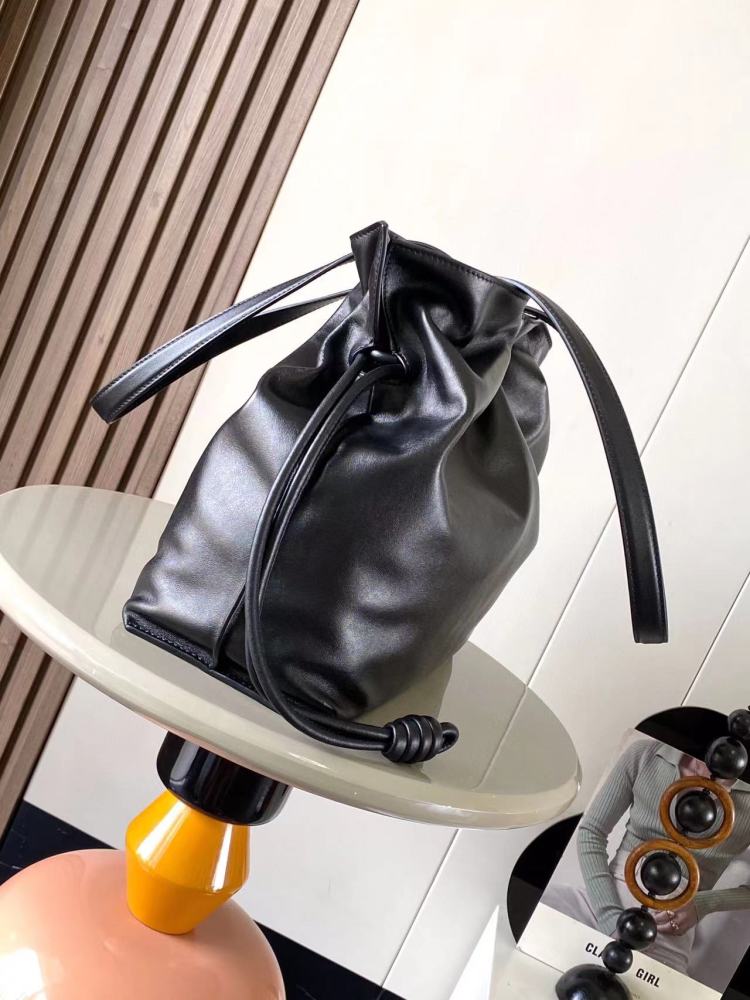 Loewe Flamenco(large)