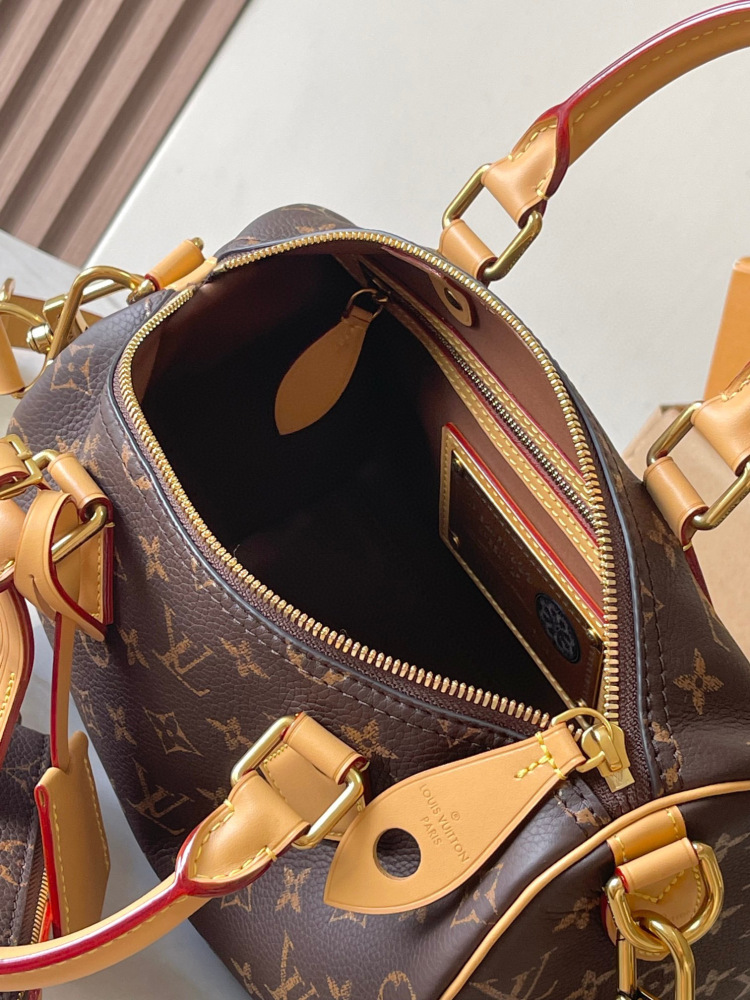 (MB) LV leather Speedy