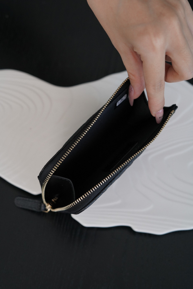 (cc) Chanel 24S card holder