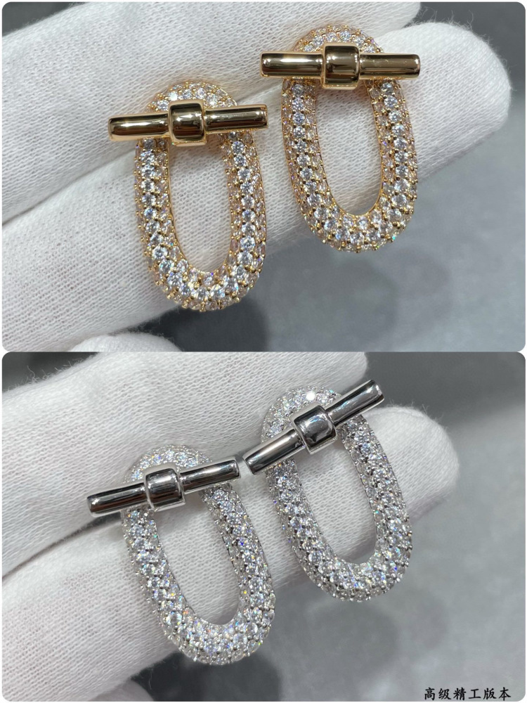 Hermes earring