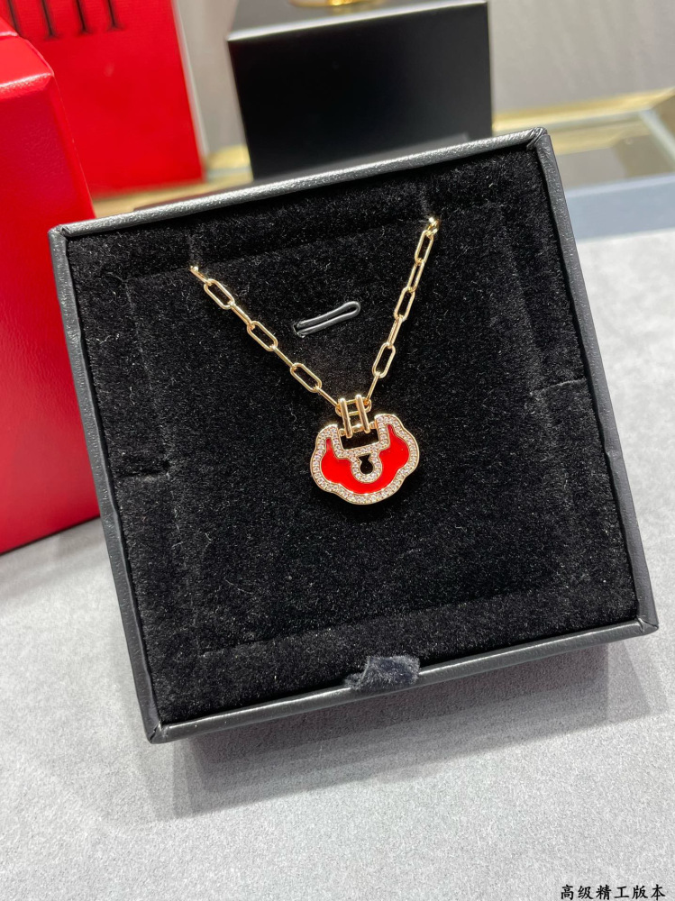 Qeelin YUYI Necklace