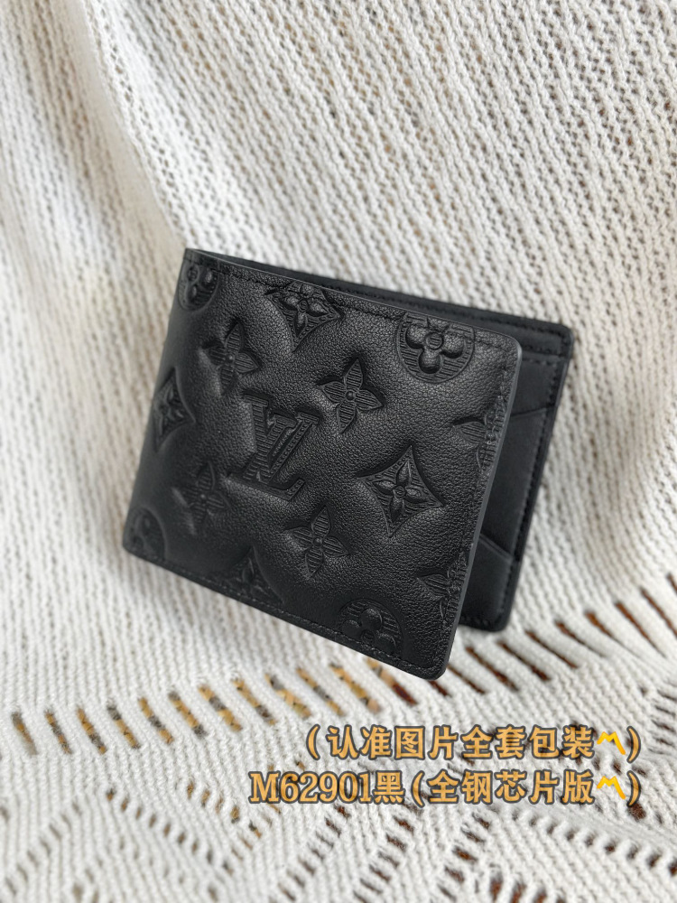 LV wallet M62901