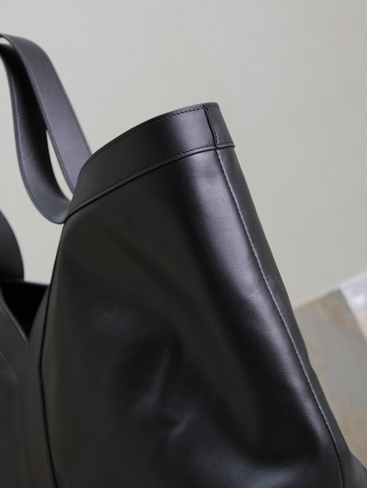 YSL 24ss Tote bag