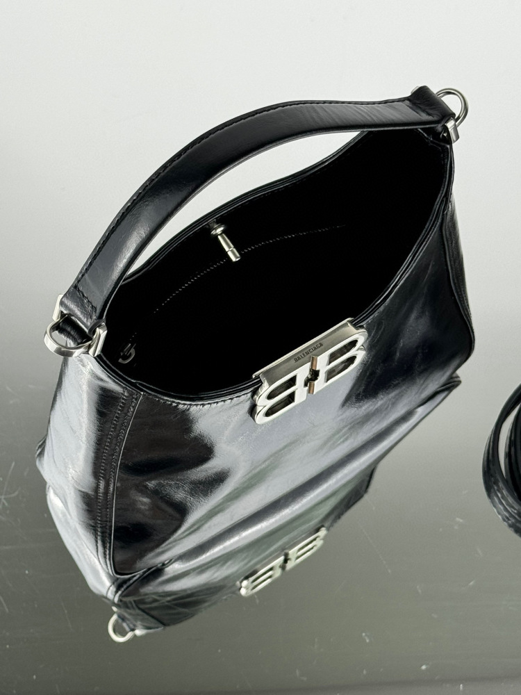 Balenciaga BB soft Hobo