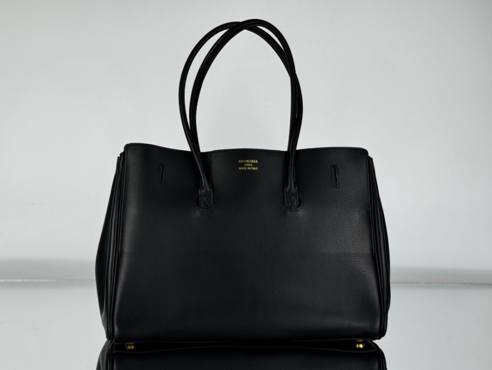 Balenciaga Bel air small