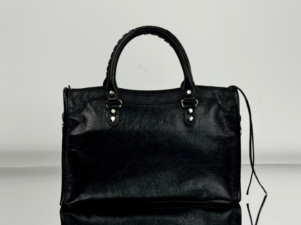Balenciaga city medium