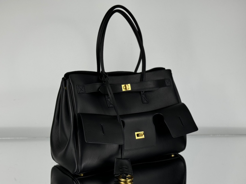 Balenciaga Bel air small