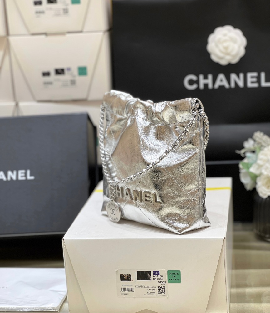 (cc) Chanel 25C mini 22bag