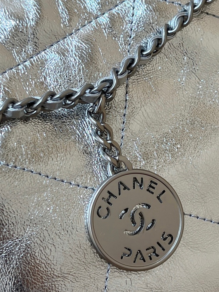 (cc) Chanel 25C mini 22bag