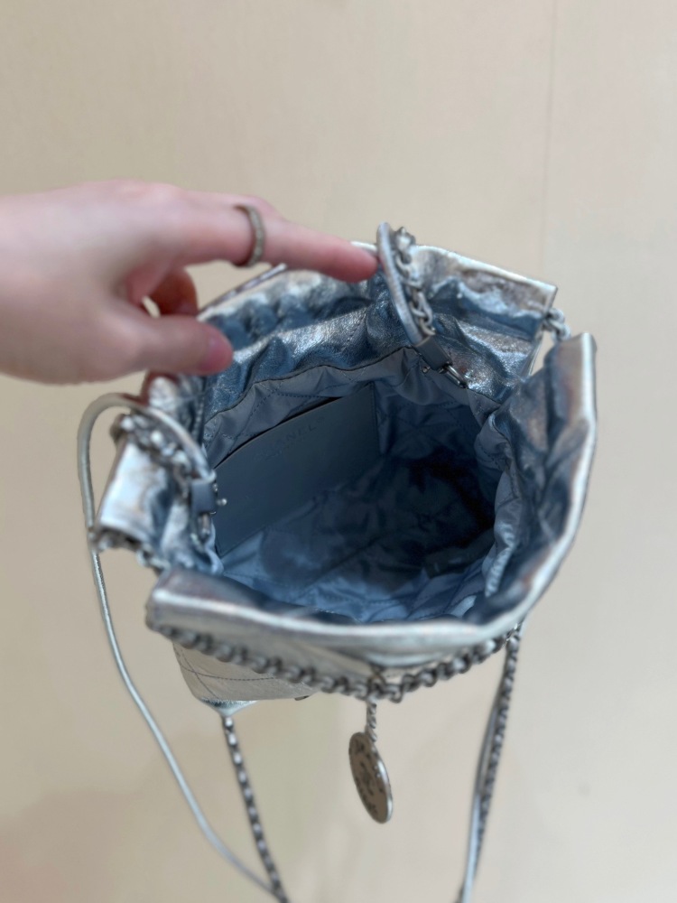 (cc) Chanel 25C mini 22bag