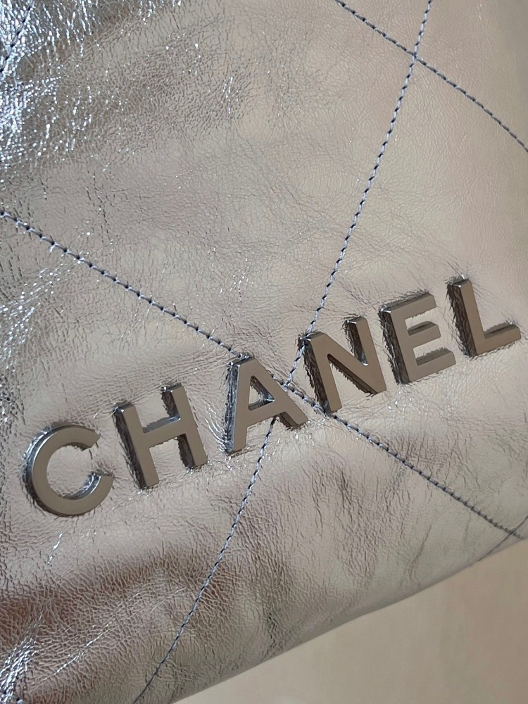 (cc) Chanel 25C mini 22bag