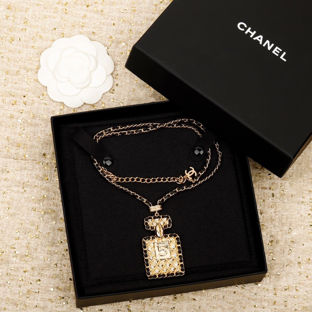 Chanel necklace