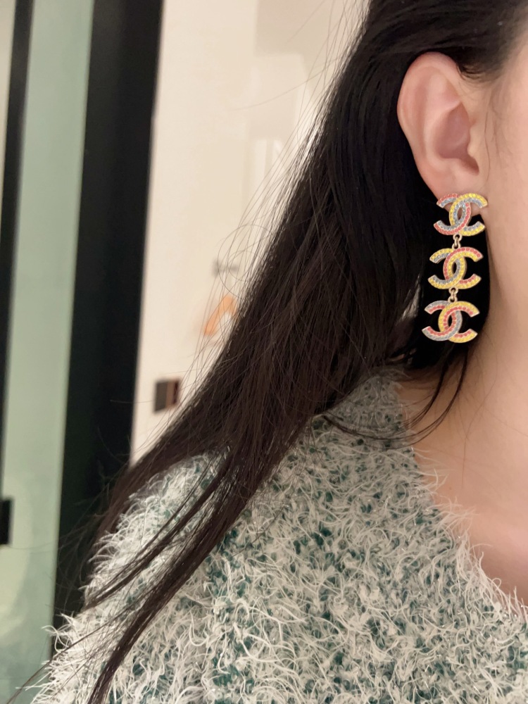 Chanel earring
