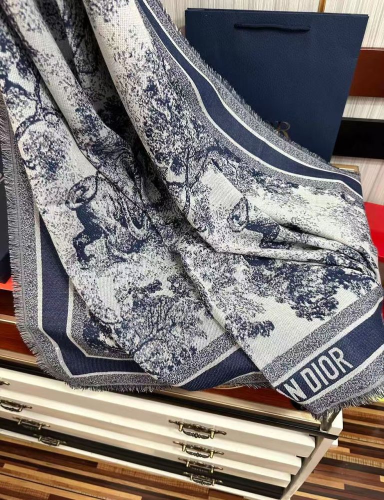 Top grade Dior  cashmere material