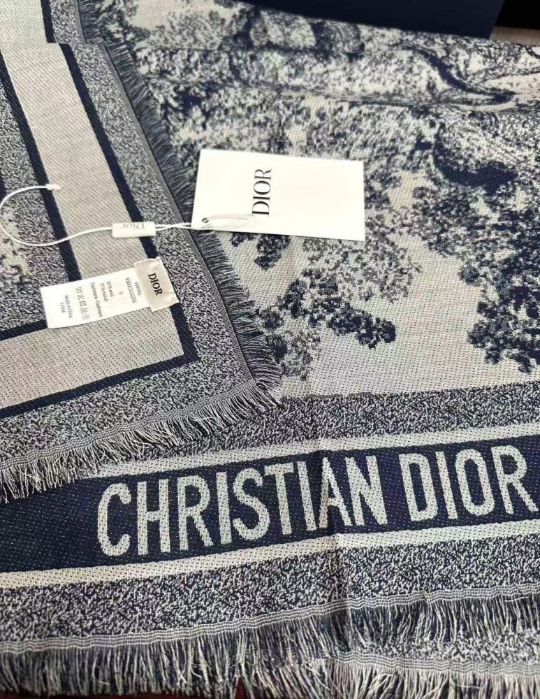 Top grade Dior  cashmere material