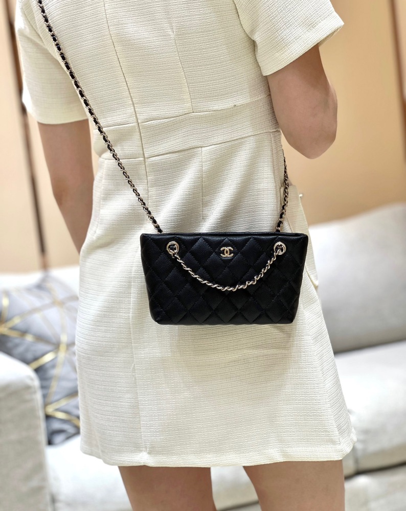 (cc) Chanel 25C mini bag