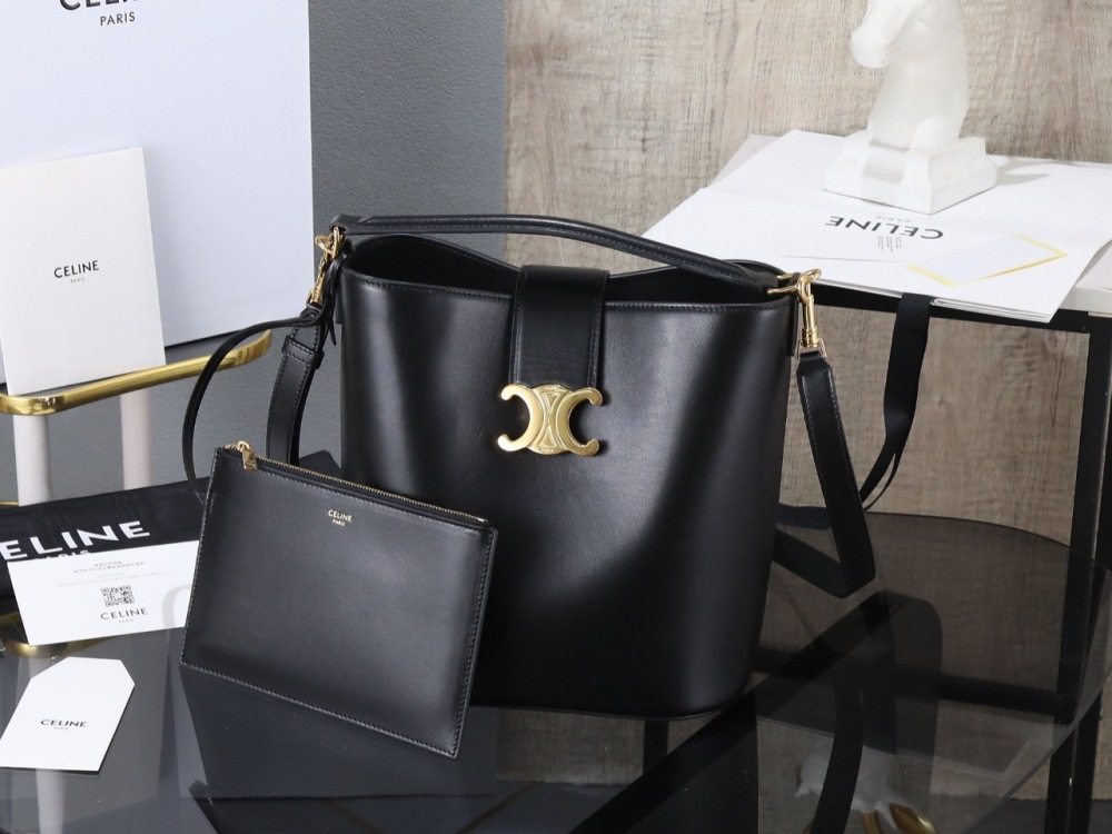 celine bucket