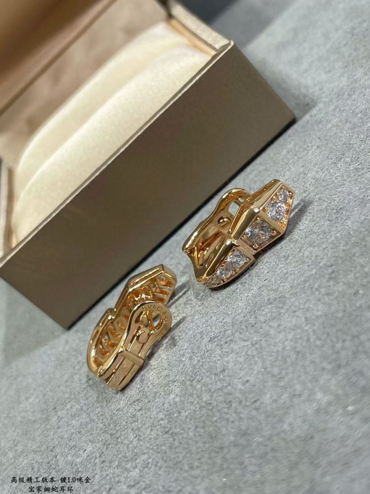 Top grade Bvlgari earring