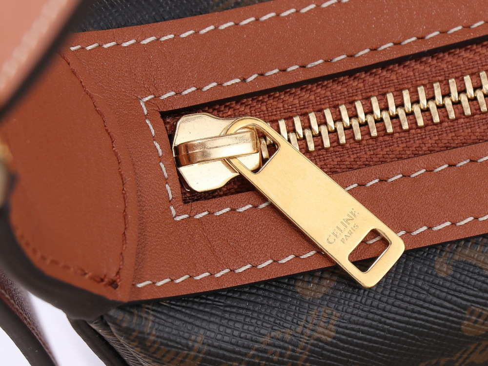 Celine Heloise medium