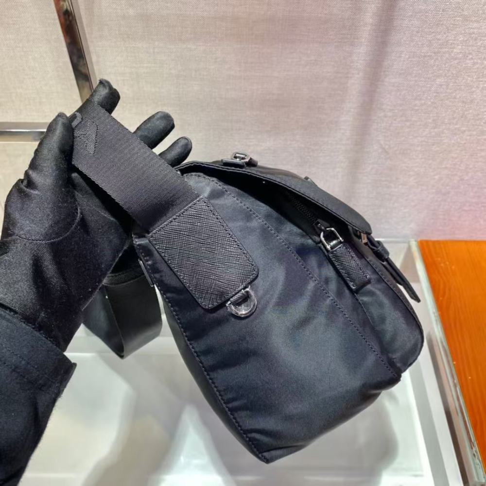 Prada messager bag