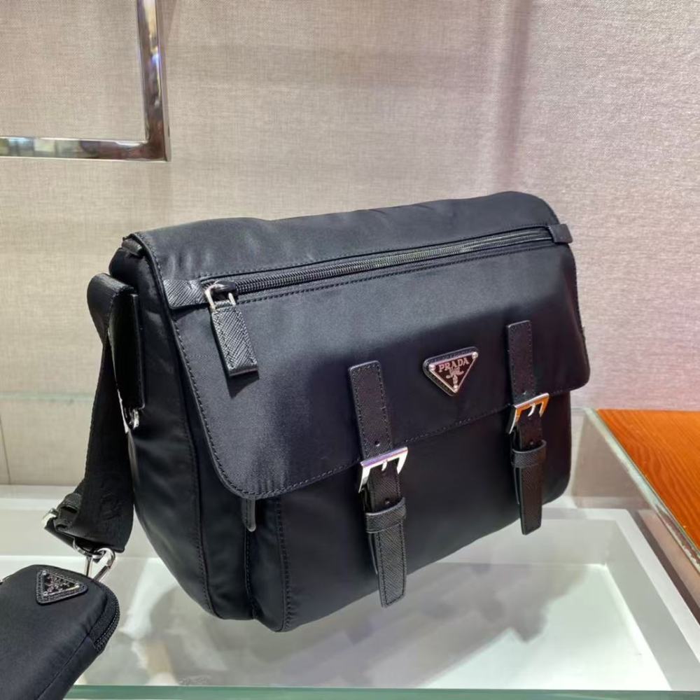 Prada messager bag