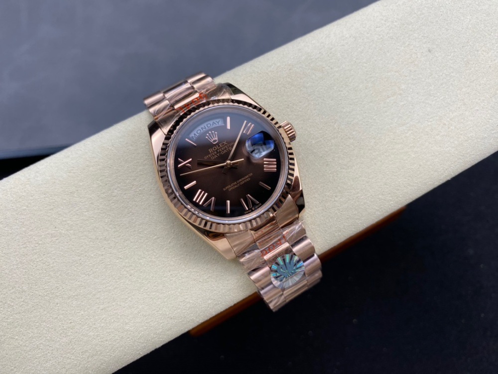ROLEX DAY-DATE 36MM