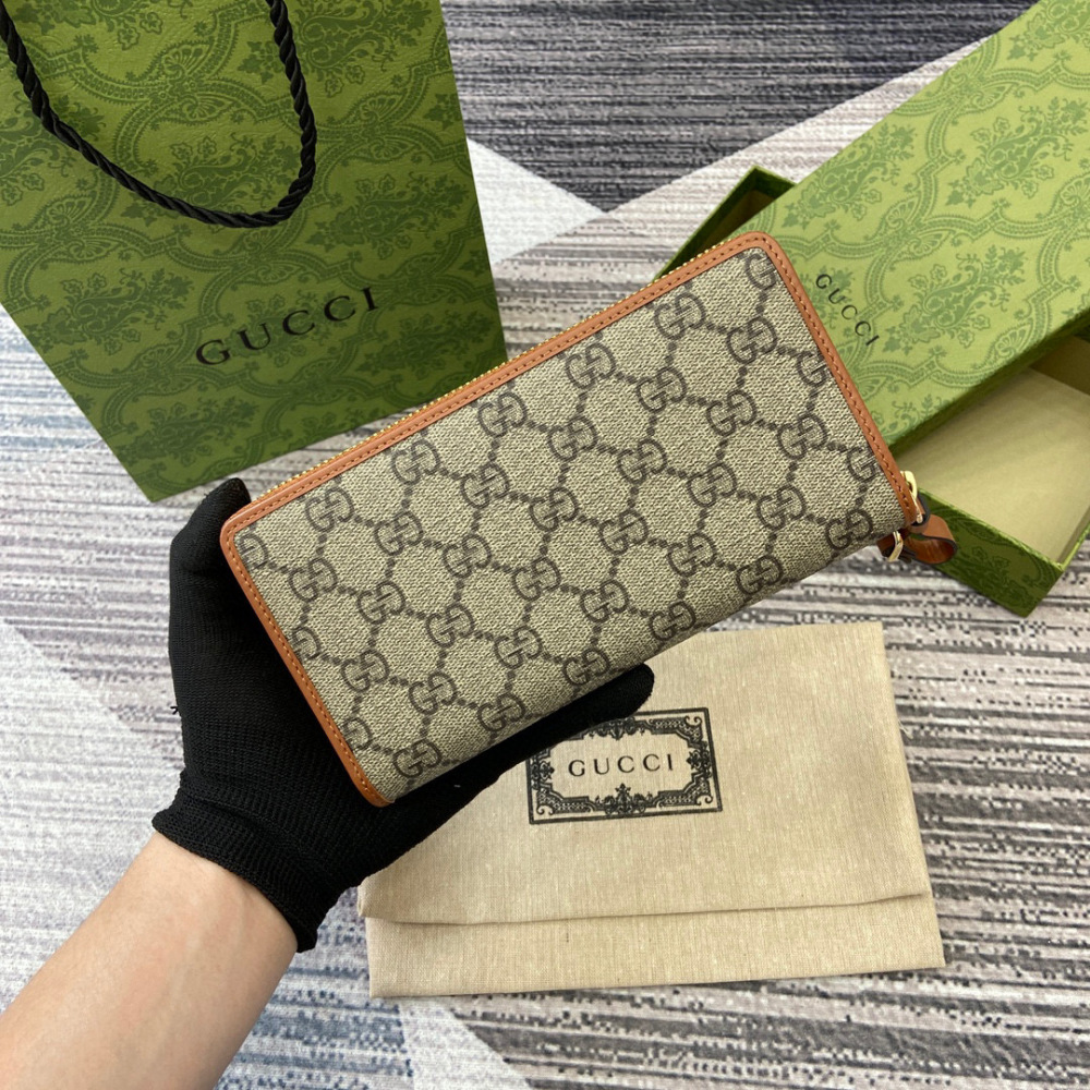 Gucci Long wallet