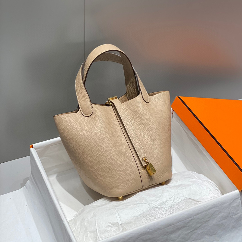 Half hand sewing  Hermes picotin lock