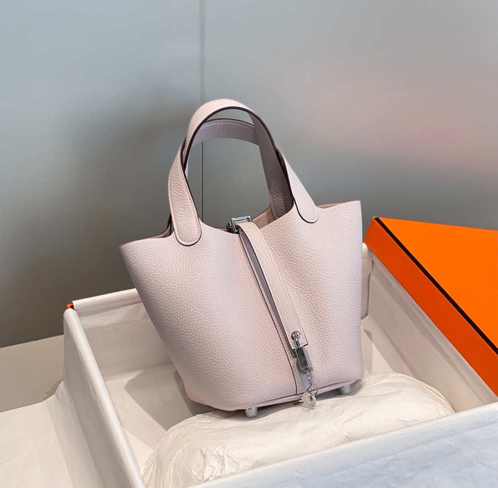Half hand sewing  Hermes picotin lock